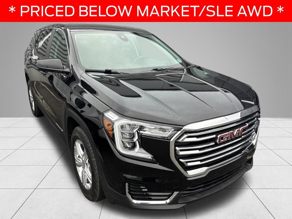 Used 2024 GMC Terrain SLE AWD/4WD image 3