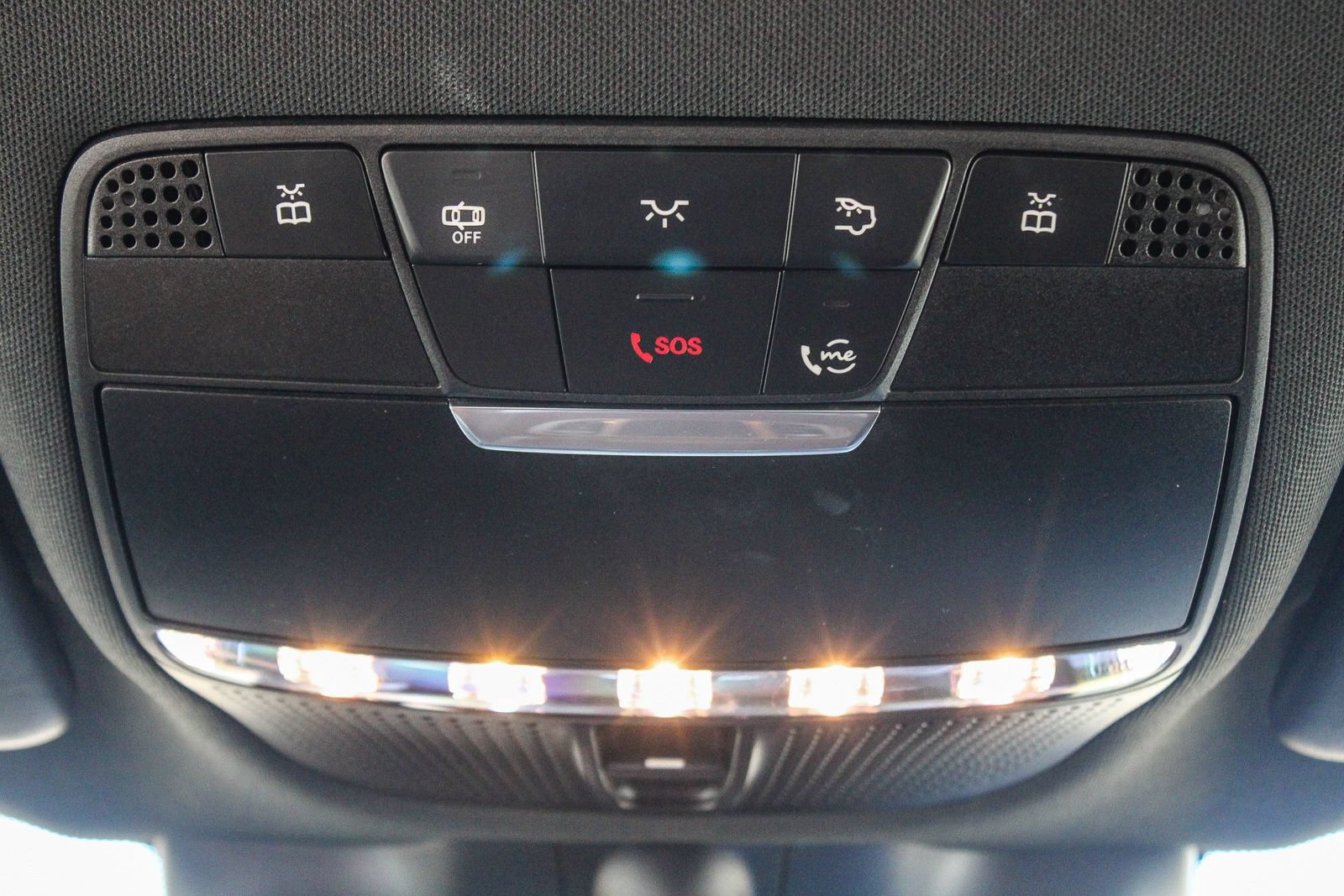 Certified 2020 Mercedes-Benz GLC 43 AMG 4MATIC image 17