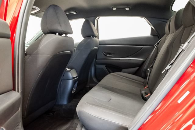 Used 2025 Hyundai Elantra Sport FWD image 25