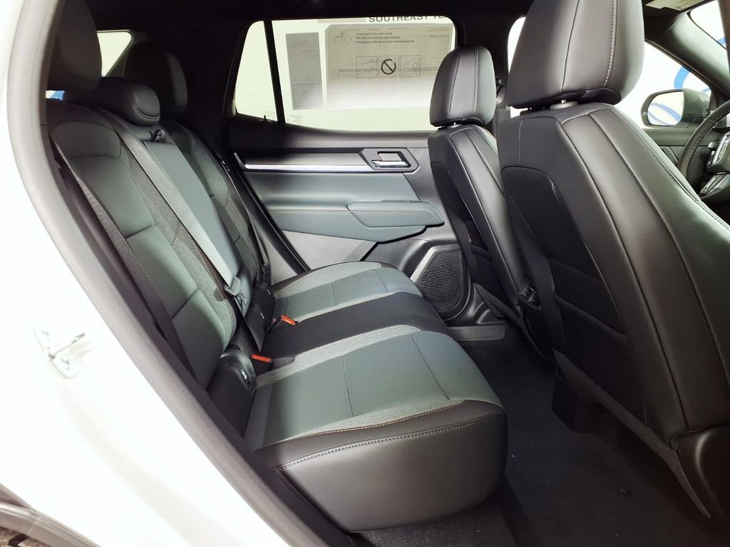 New 2026 GMC Terrain AT4 w/ Convenience Package III AWD/4WD image 10