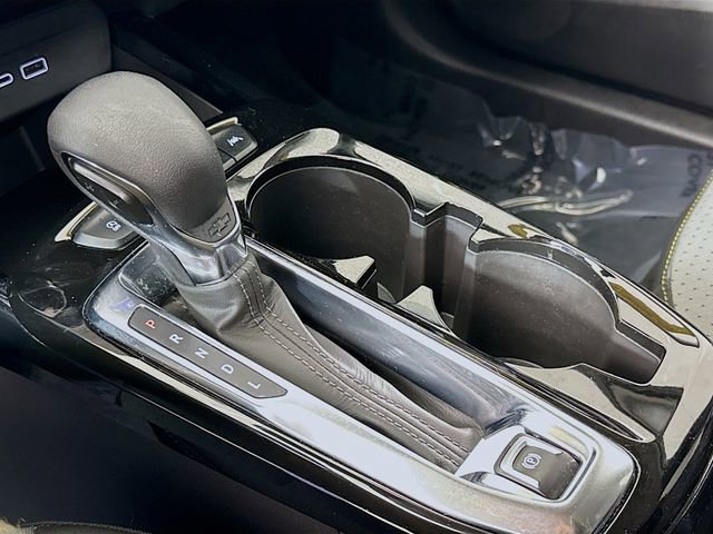 Used 2024 Chevrolet Trax LT w/ Driver Confidence Package image 18