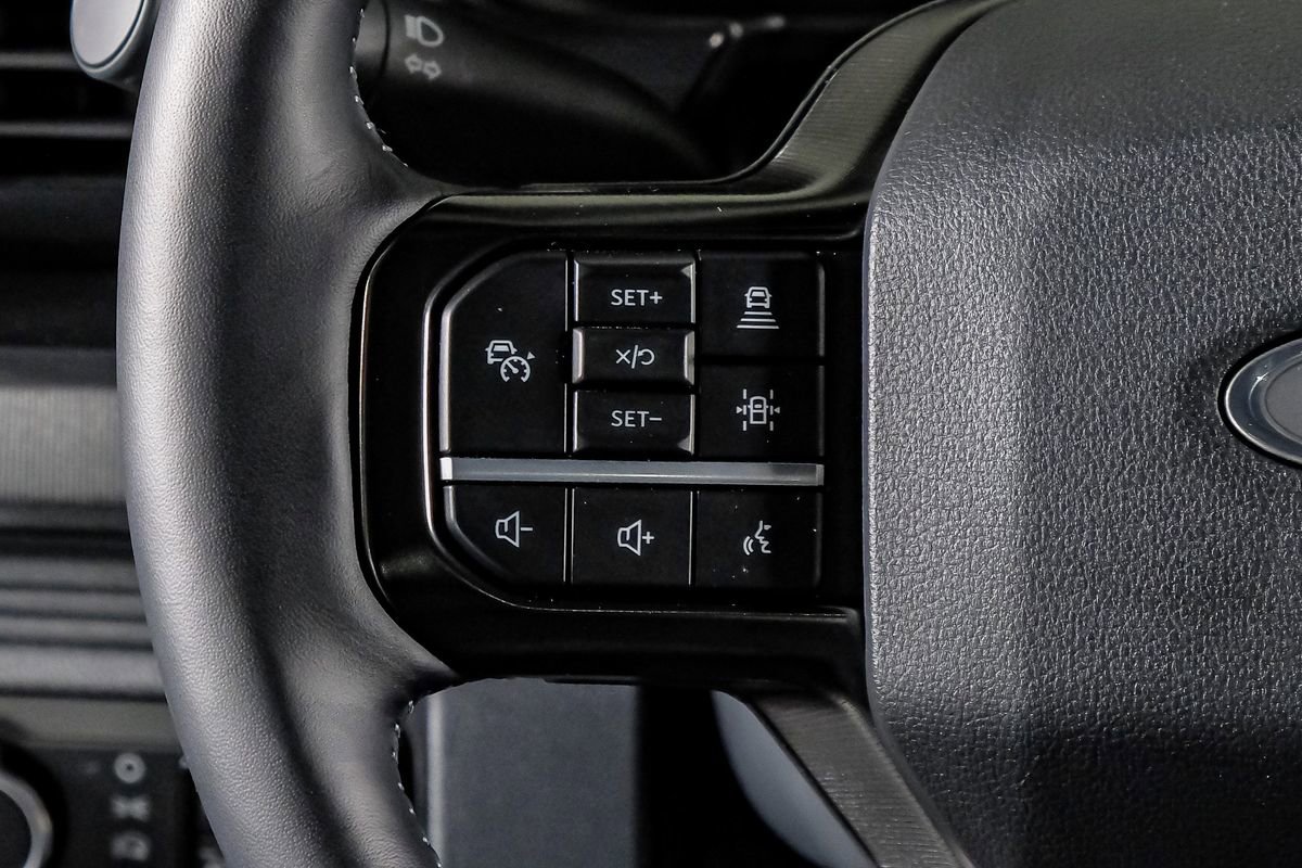 Used 2026 Ford F450 Platinum image 17