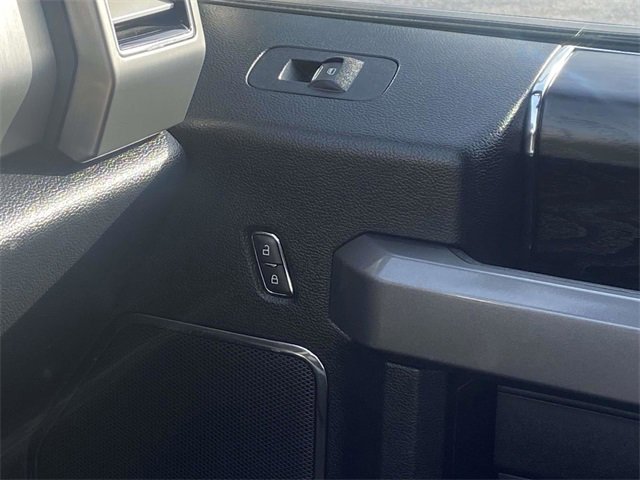 Certified 2018 Ford F250 Platinum w/ FX4 Off-Road Package image 23