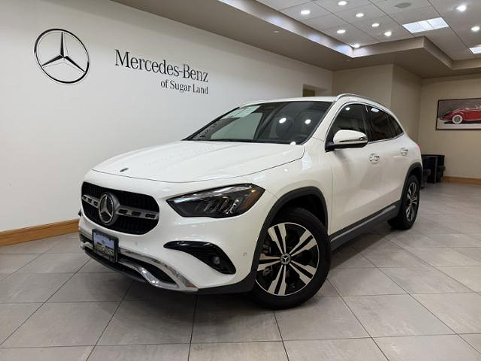 Used 2025 Mercedes-Benz GLA 250 image 1