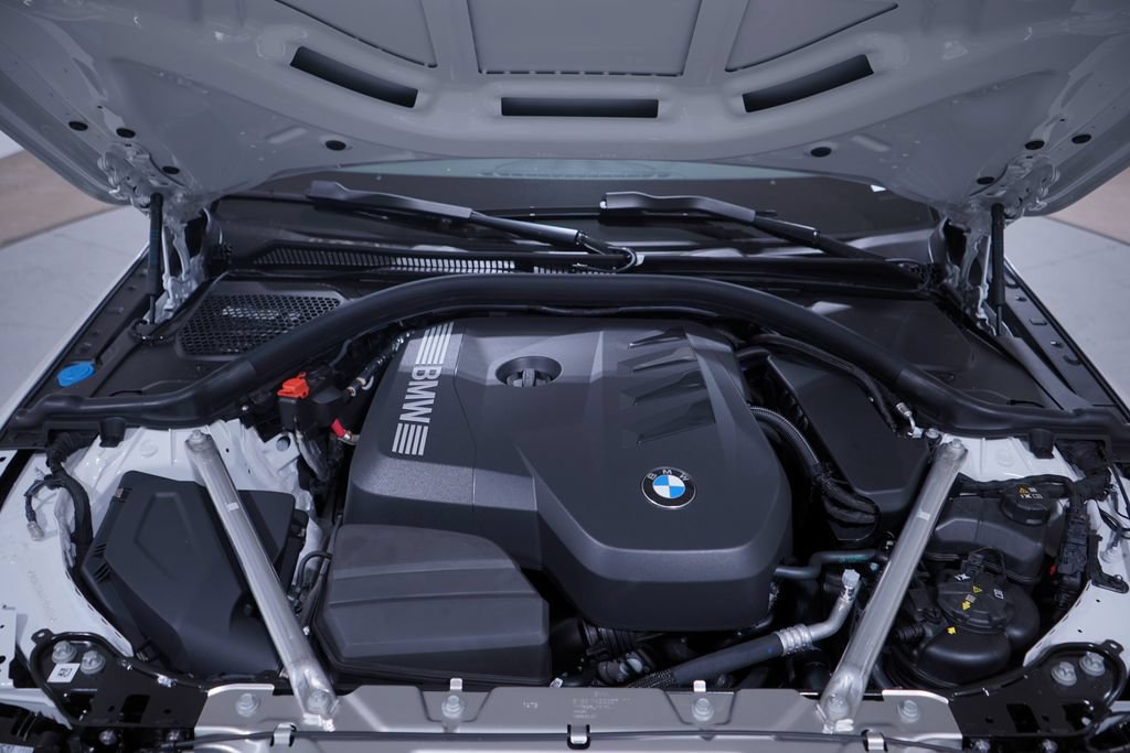 Used 2026 BMW 430i Coupe w/ M Sport Package RWD image 13