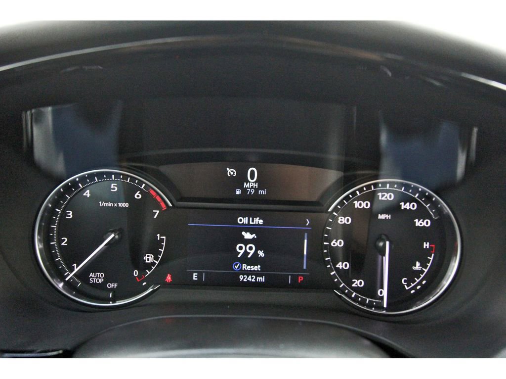 Certified 2025 Cadillac XT5 Luxury image 13