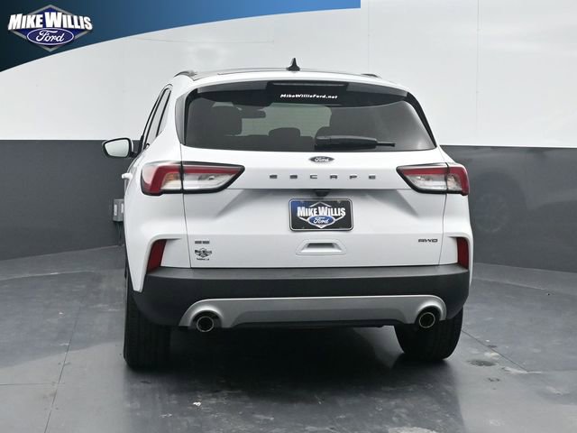 Used 2021 Ford Escape SE w/ Cold Weather Package image 2