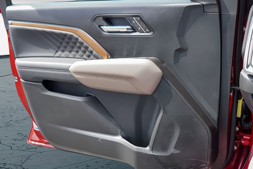 New 2026 GMC Canyon Denali image 16