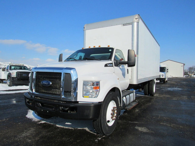 Used 2016 Ford F650 2WD Regular Cab Super Duty image 21