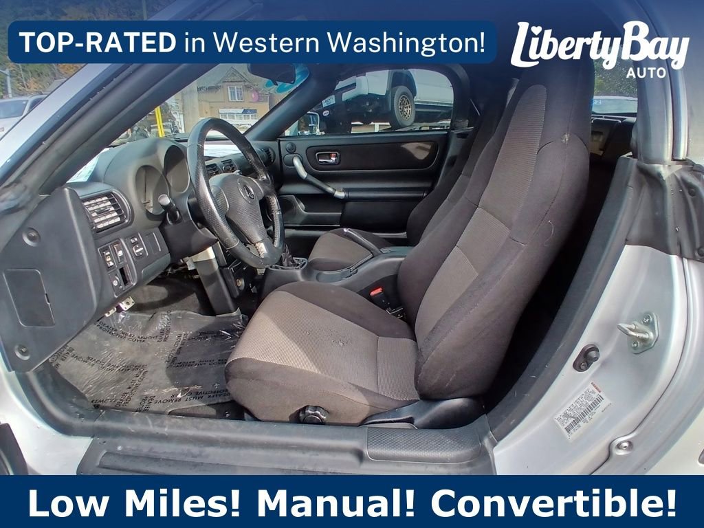 Used 2000 Toyota MR2 image 11