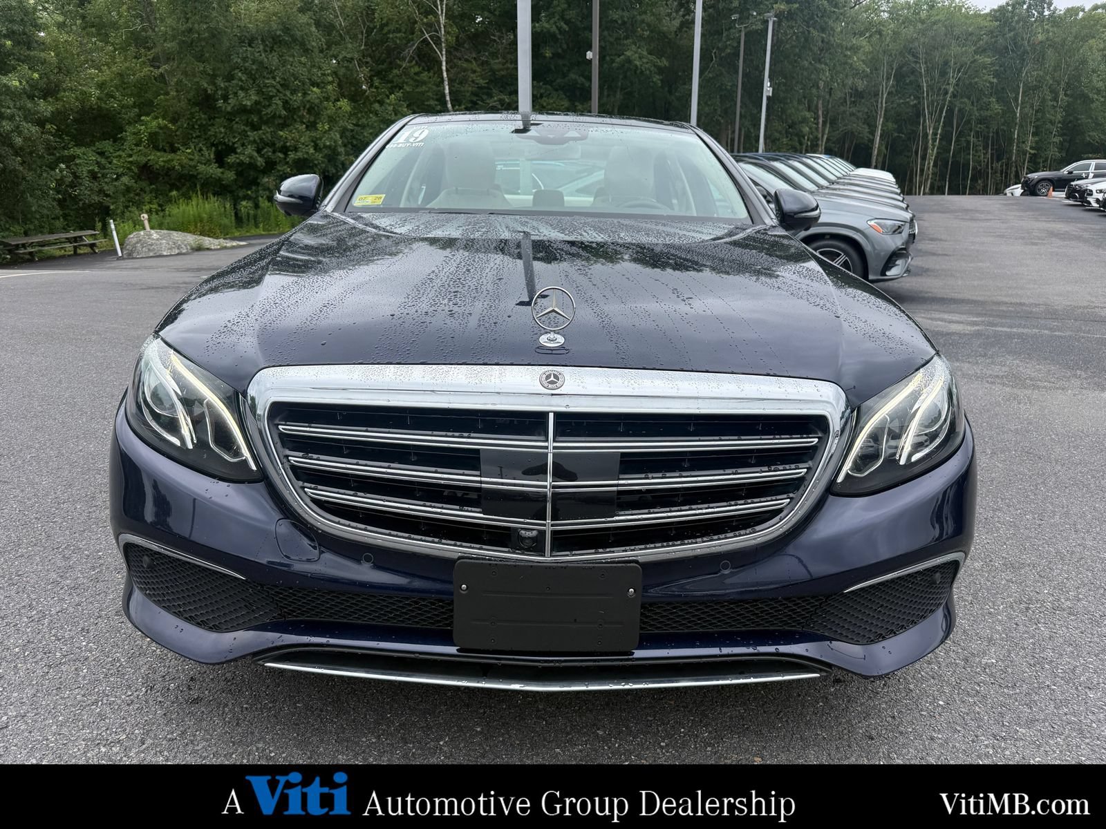 Used 2019 Mercedes-Benz E 300 4MATIC image 3