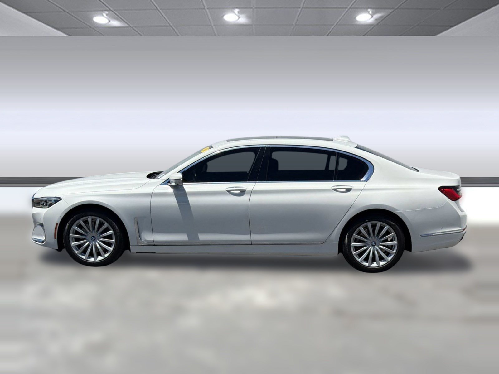 Used 2020 BMW 740i RWD image 2