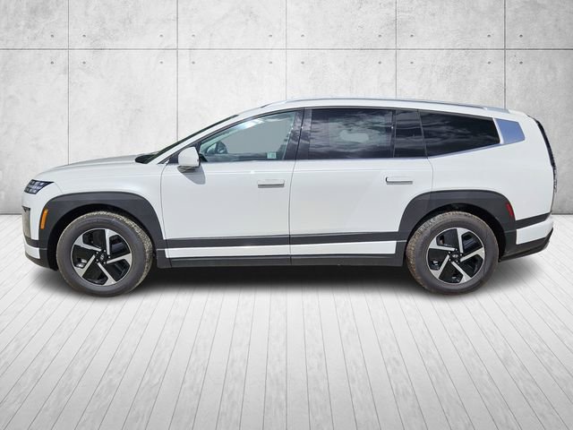 New 2026 Hyundai Ioniq 9 SE image 2