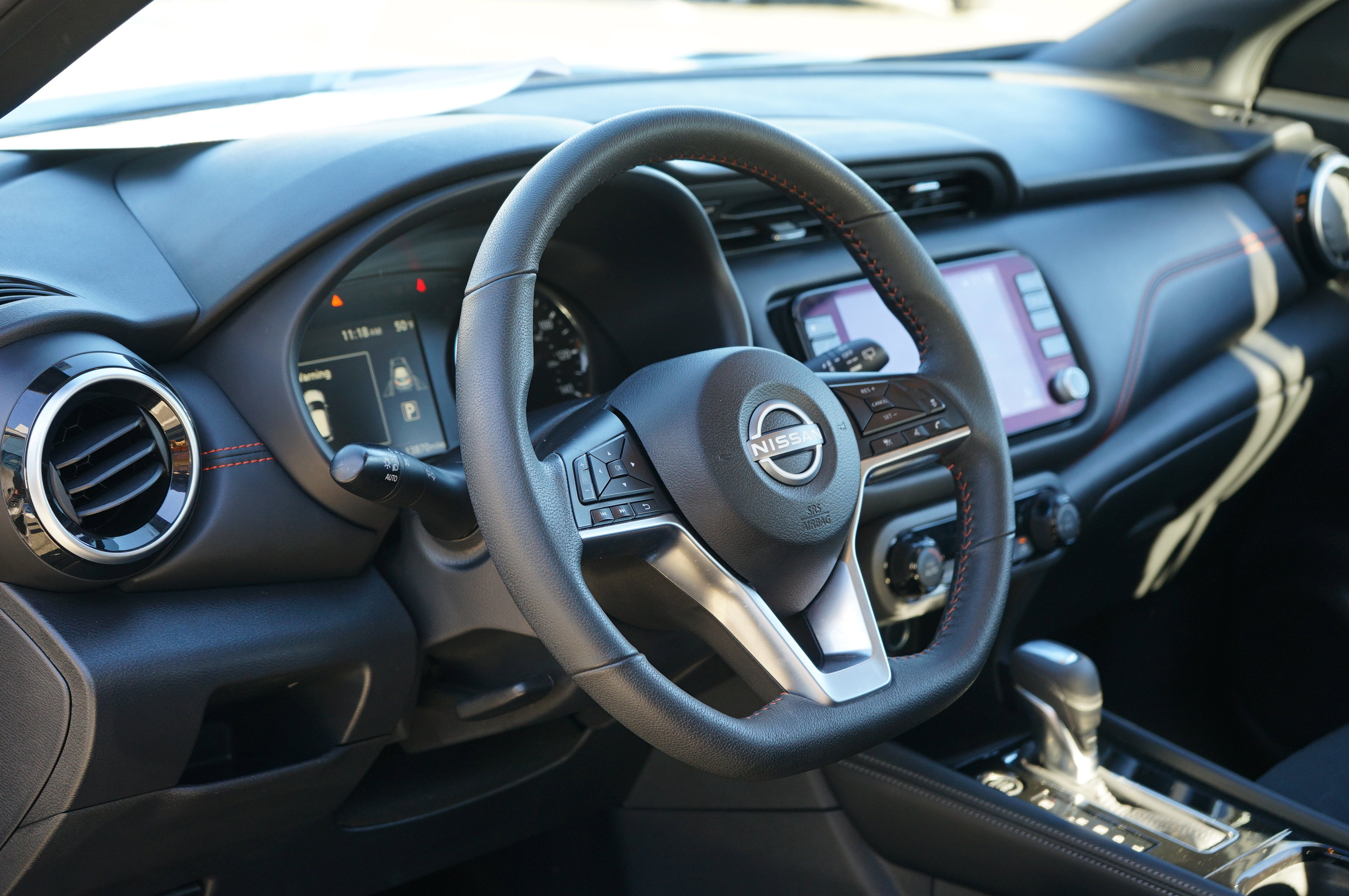 Used 2024 Nissan Kicks SR image 19
