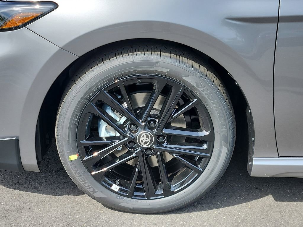 New 2026 Toyota Camry SE image 5