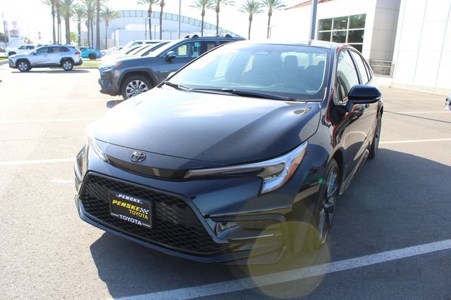 Certified 2026 Toyota Corolla SE FWD image 3
