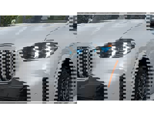 New 2025 BMW X5 xDrive50e w/ M Sport Package image 11