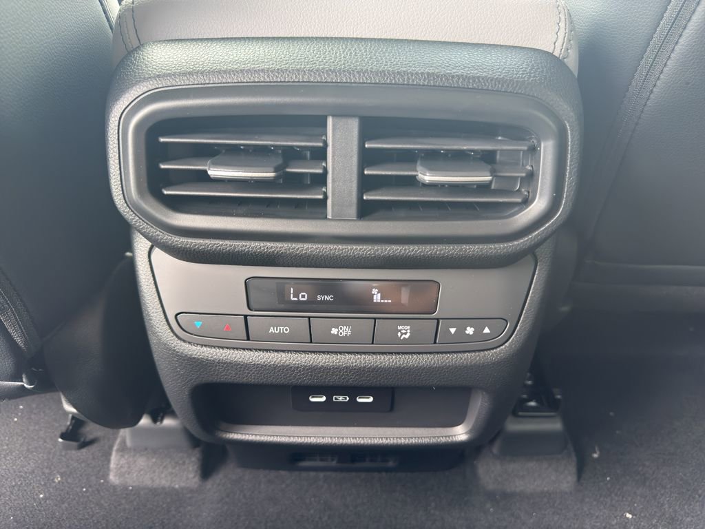 New 2025 Honda Pilot EX-L image 12