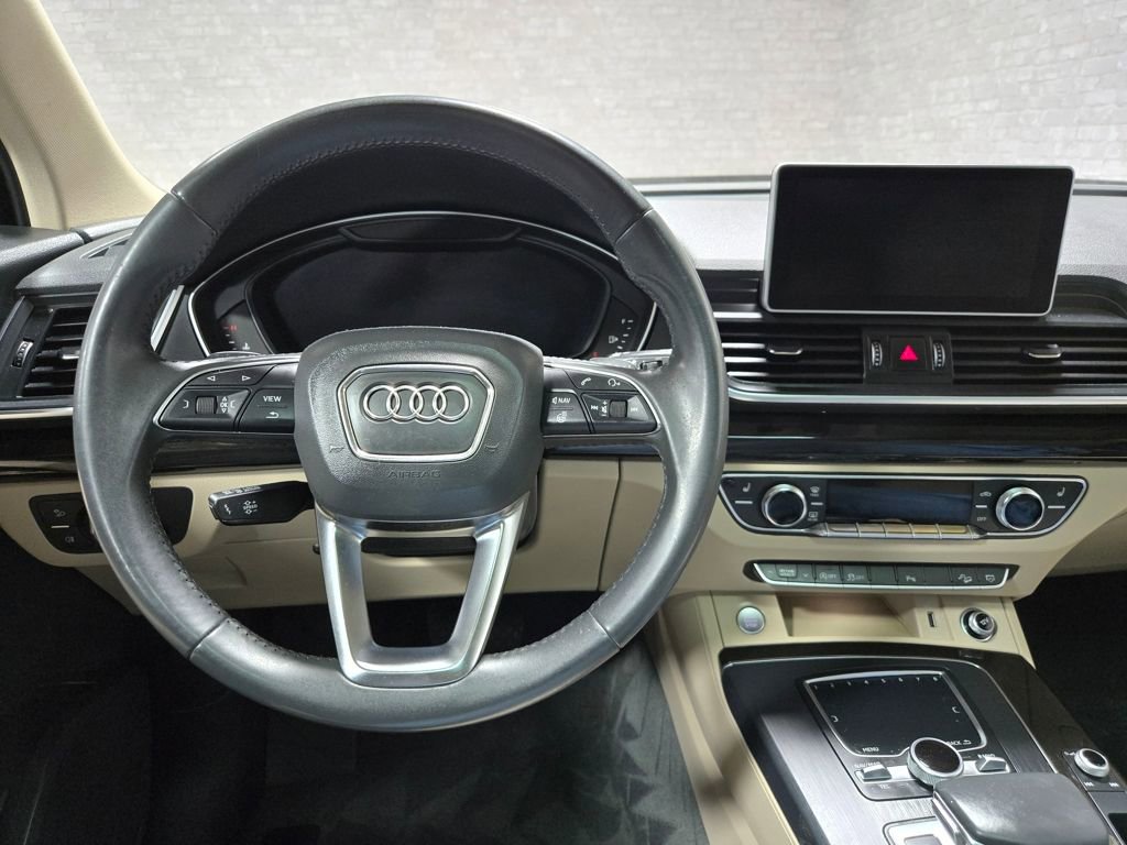 Used 2018 Audi Q5 2.0T Premium Plus w/ Premium Plus Package image 17