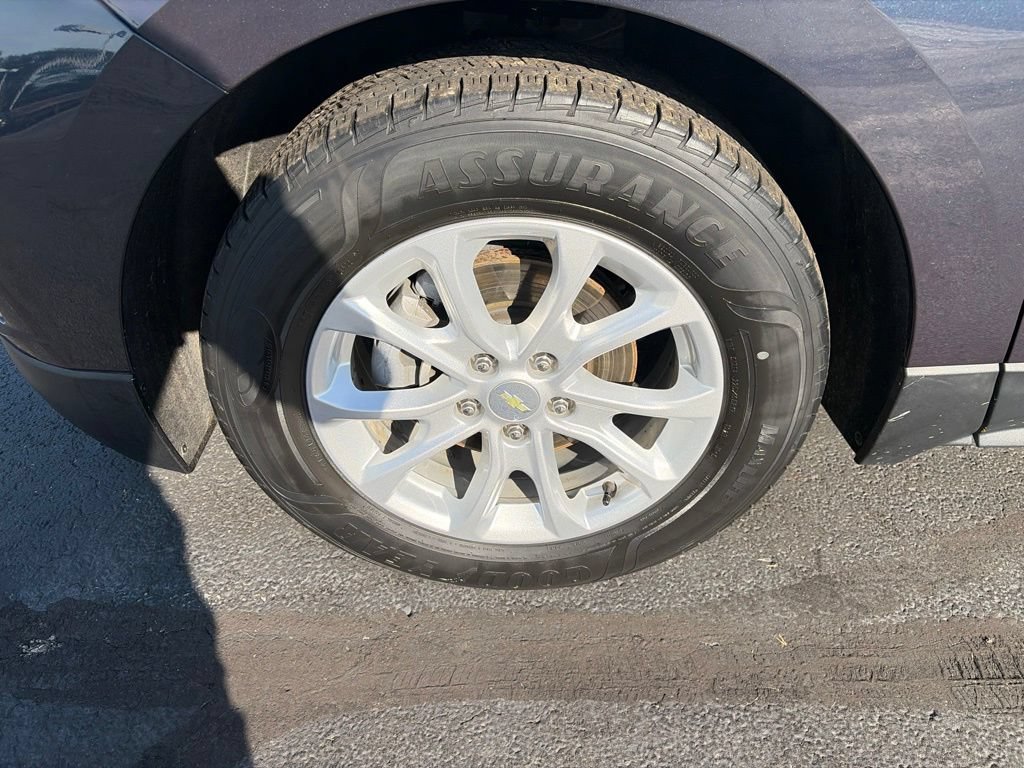 Used 2019 Chevrolet Equinox LT FWD image 12