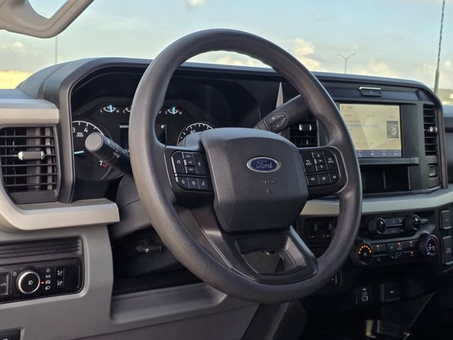 Certified 2025 Ford F350 XLT w/ FX4 Off-Road Package image 25