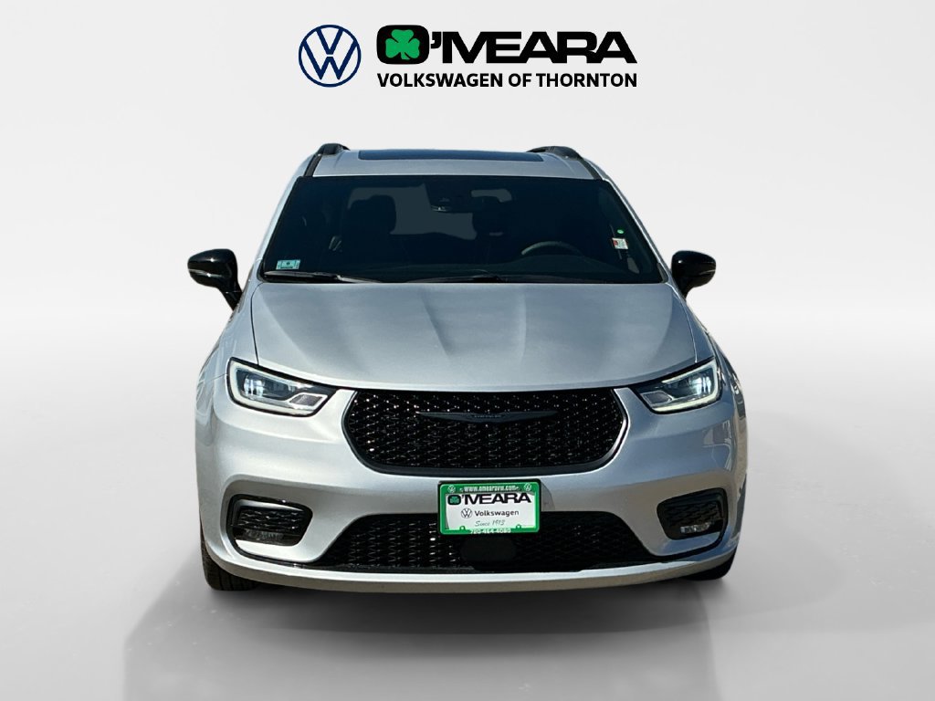 Used 2026 Chrysler Pacifica Limited w/ S Appearance Package FWD image 8