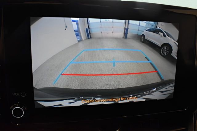 Used 2024 Toyota Corolla LE image 8