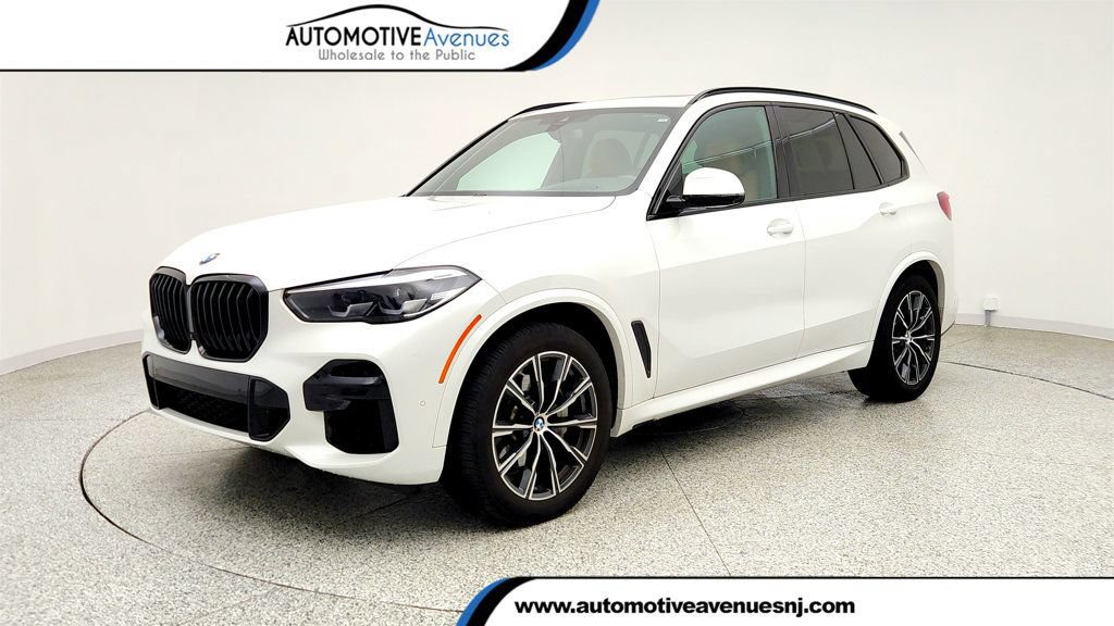 Used 2023 BMW X5 xDrive40i w/ M Sport Package AWD/4WD image 1