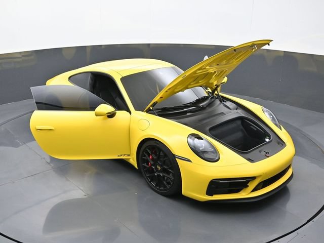 Used 2024 Porsche 911 Carrera GTS RWD image 28