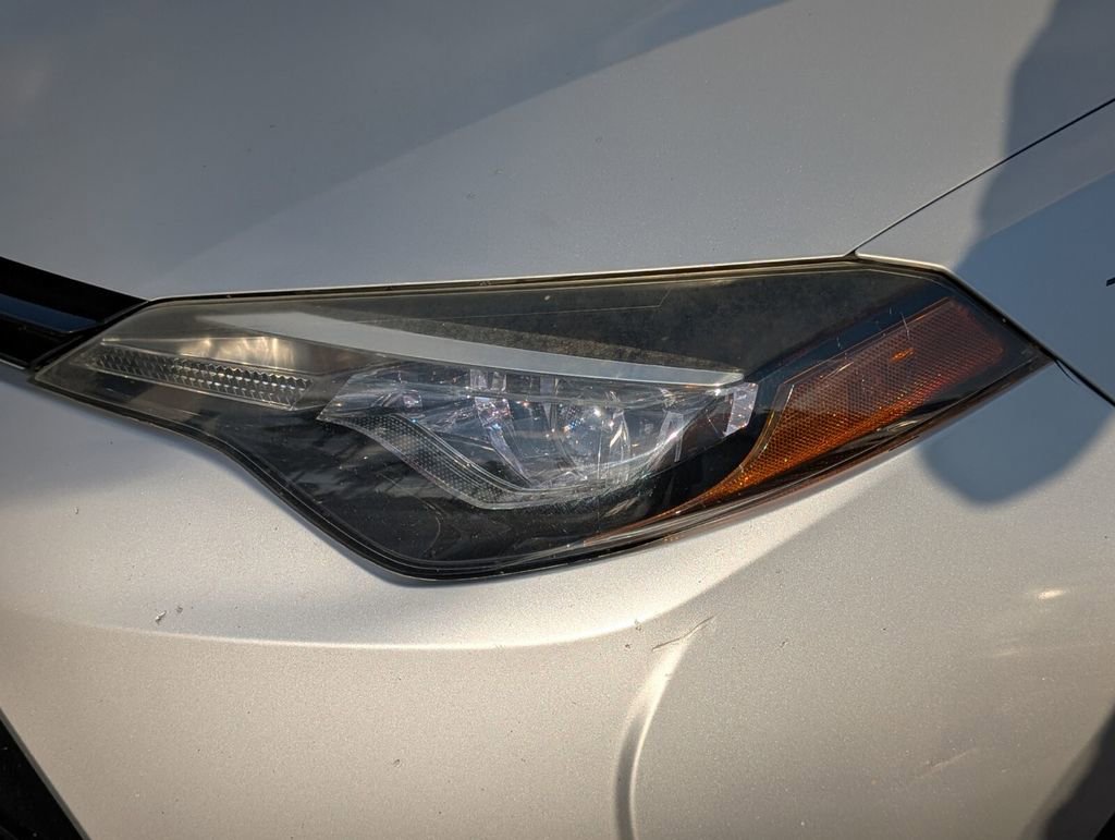 Used 2017 Toyota Corolla L image 5