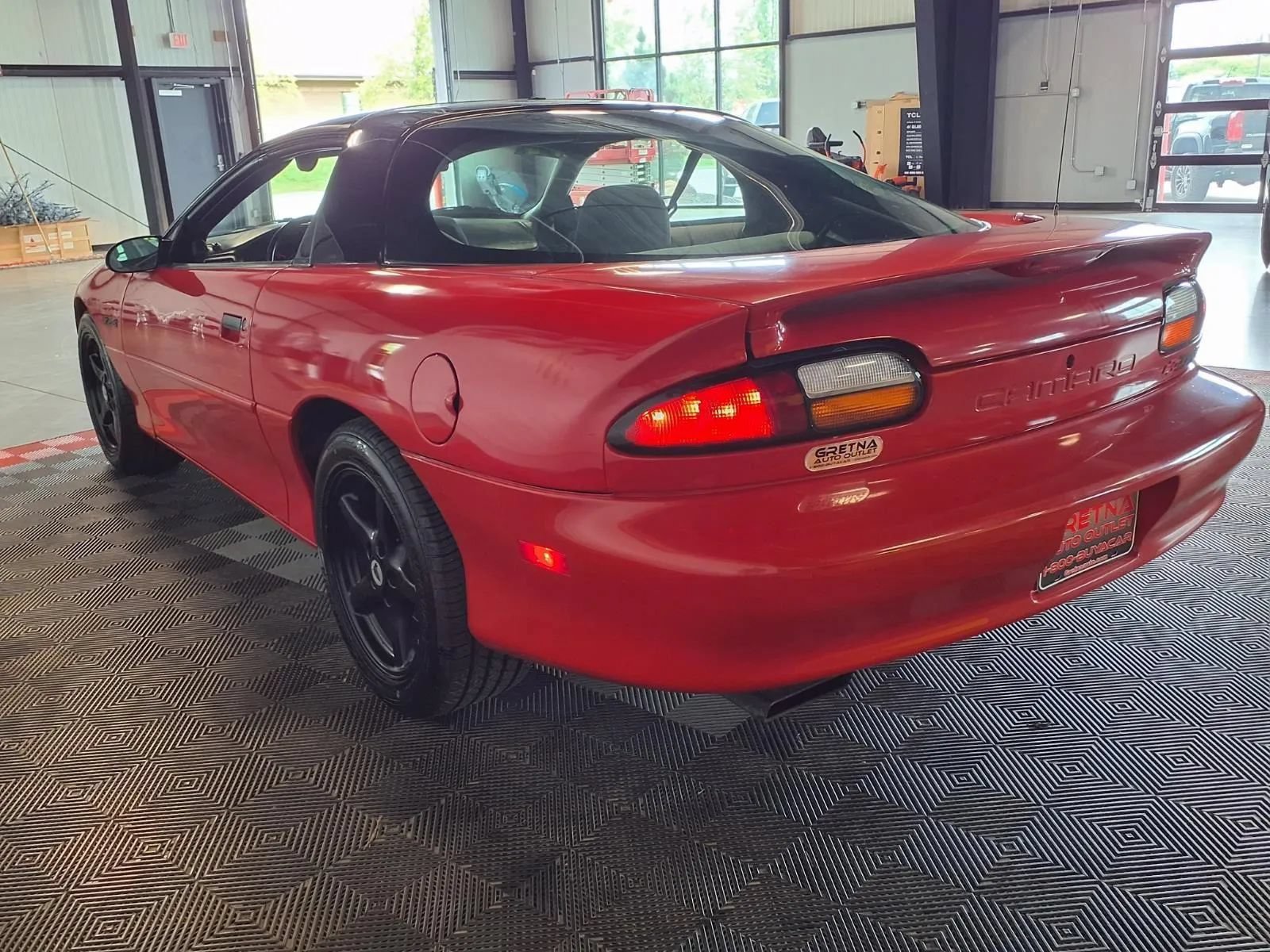 Used 1997 Chevrolet Camaro Z28 w/ Preferred Equipment Group 2 RWD image 5