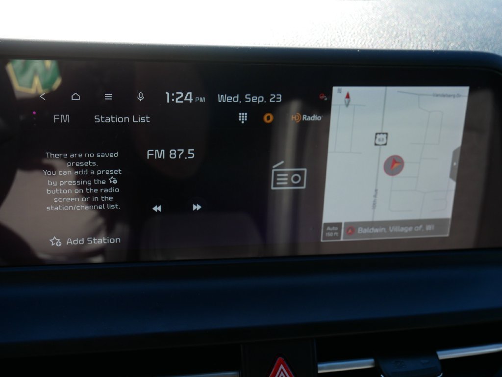 Used 2024 Kia Seltos S AWD/4WD image 21