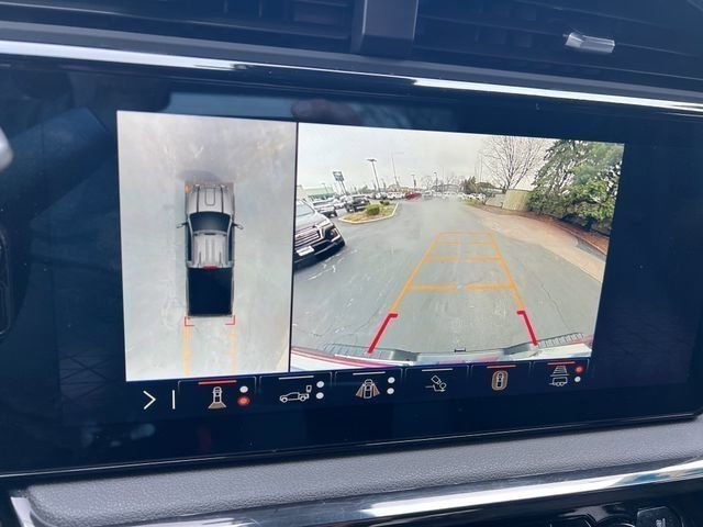 Used 2024 GMC Sierra 2500 AT4 AWD/4WD image 22