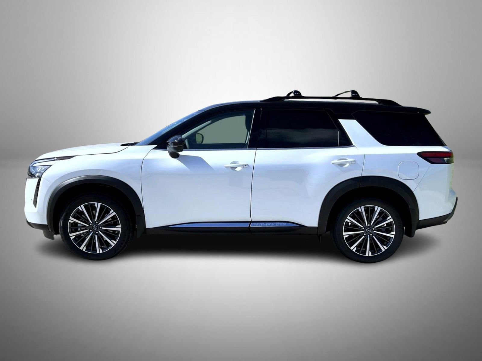 New 2026 Nissan Pathfinder Platinum AWD/4WD image 8