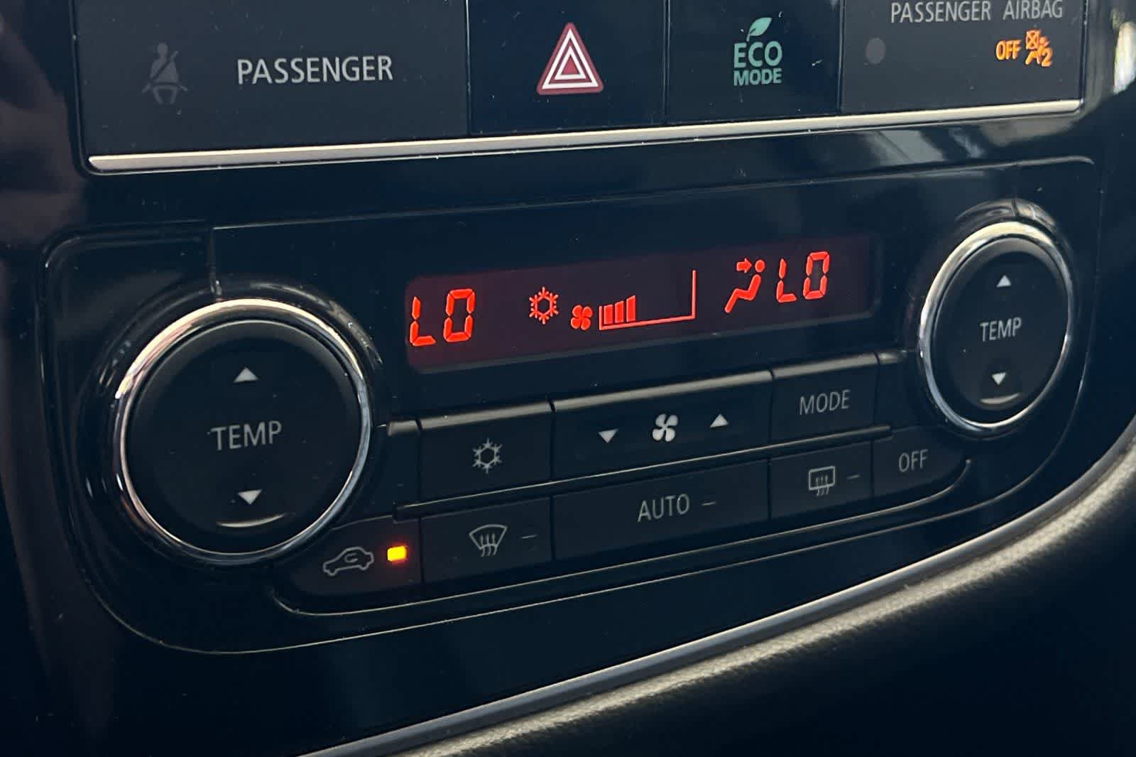 Used 2019 Mitsubishi Outlander SEL FWD image 22