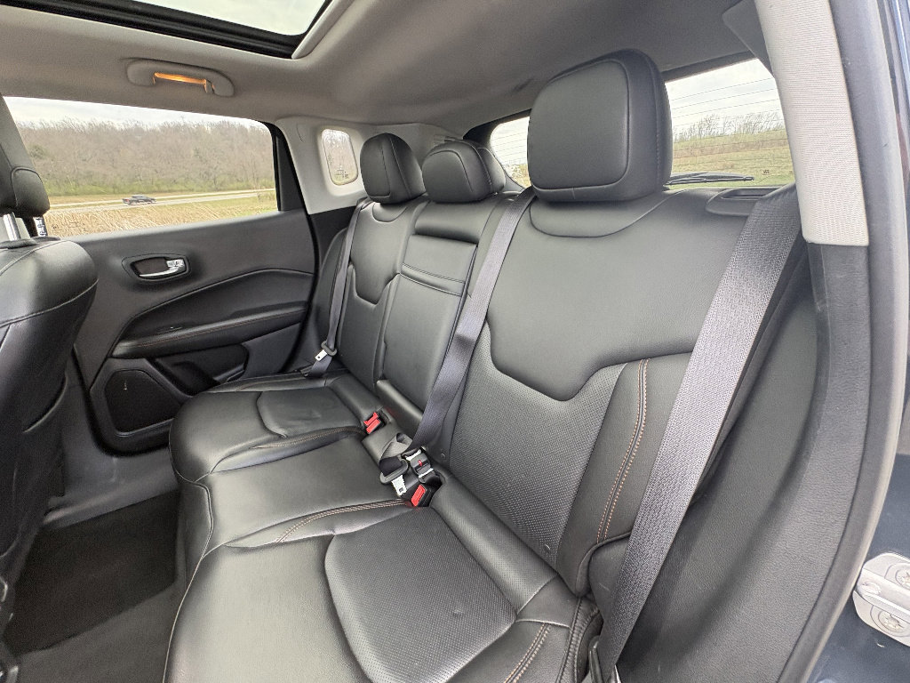 Used 2018 Jeep Compass Limited w/ Navigation Group image 19