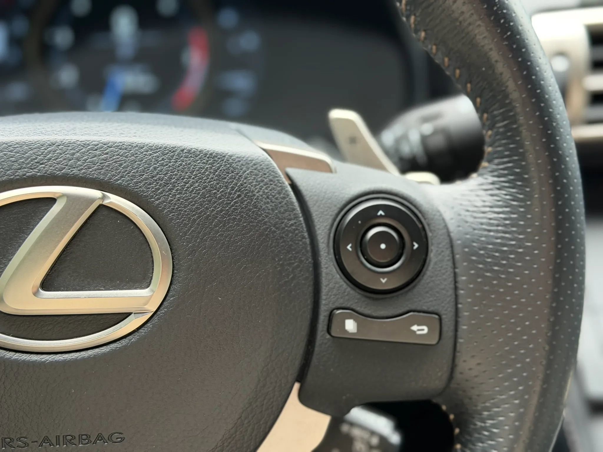 Used 2015 Lexus IS 350 AWD w/ F-Sport Package image 31
