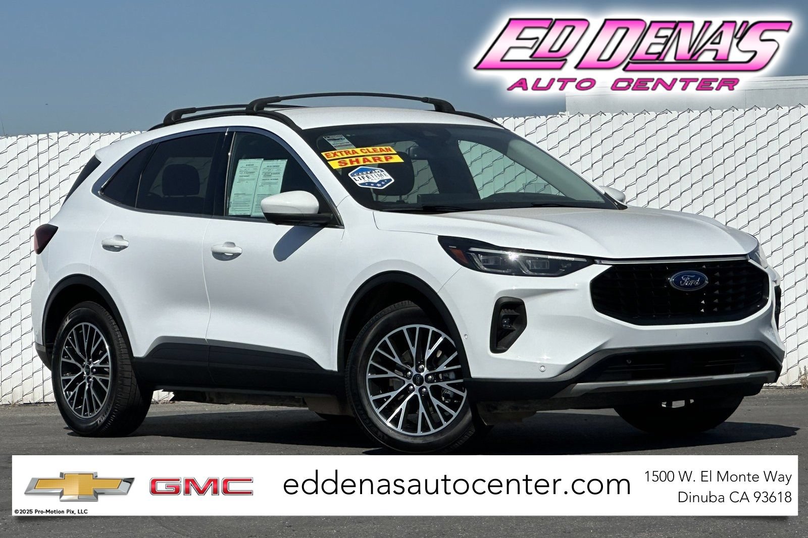 Used 2023 Ford Escape SE w/ PHEV Premium Package FWD image 1