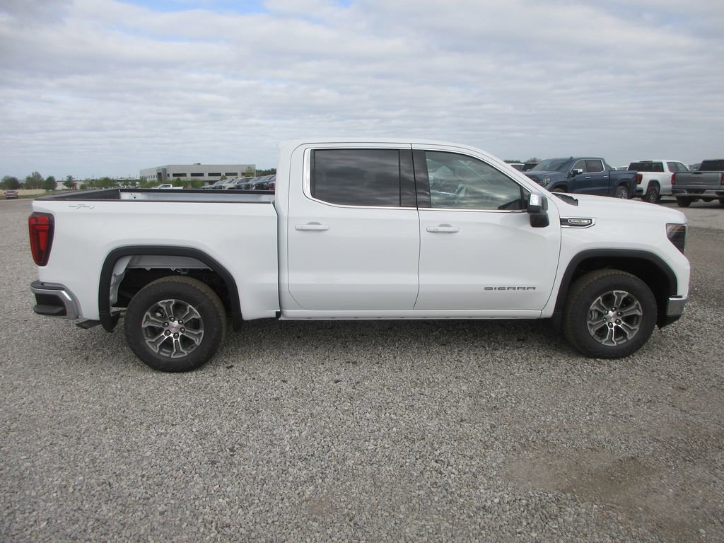 New 2026 GMC Sierra 1500 SLE AWD/4WD image 3