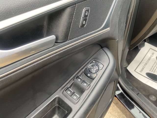 Used 2024 Ford Edge SEL AWD/4WD image 14