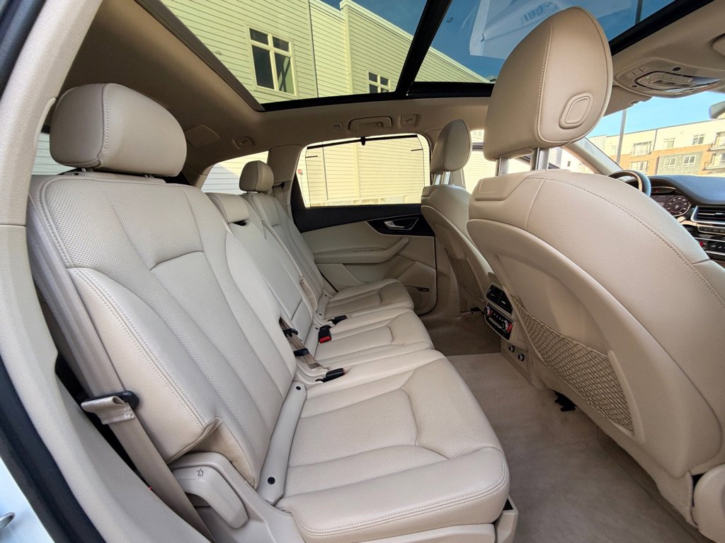 Used 2019 Audi Q7 3.0T Premium Plus AWD/4WD image 21