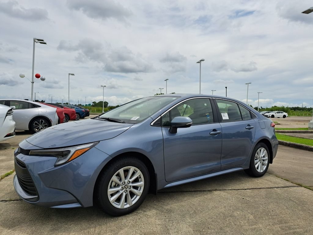 New 2026 Toyota Corolla XLE FWD image 9