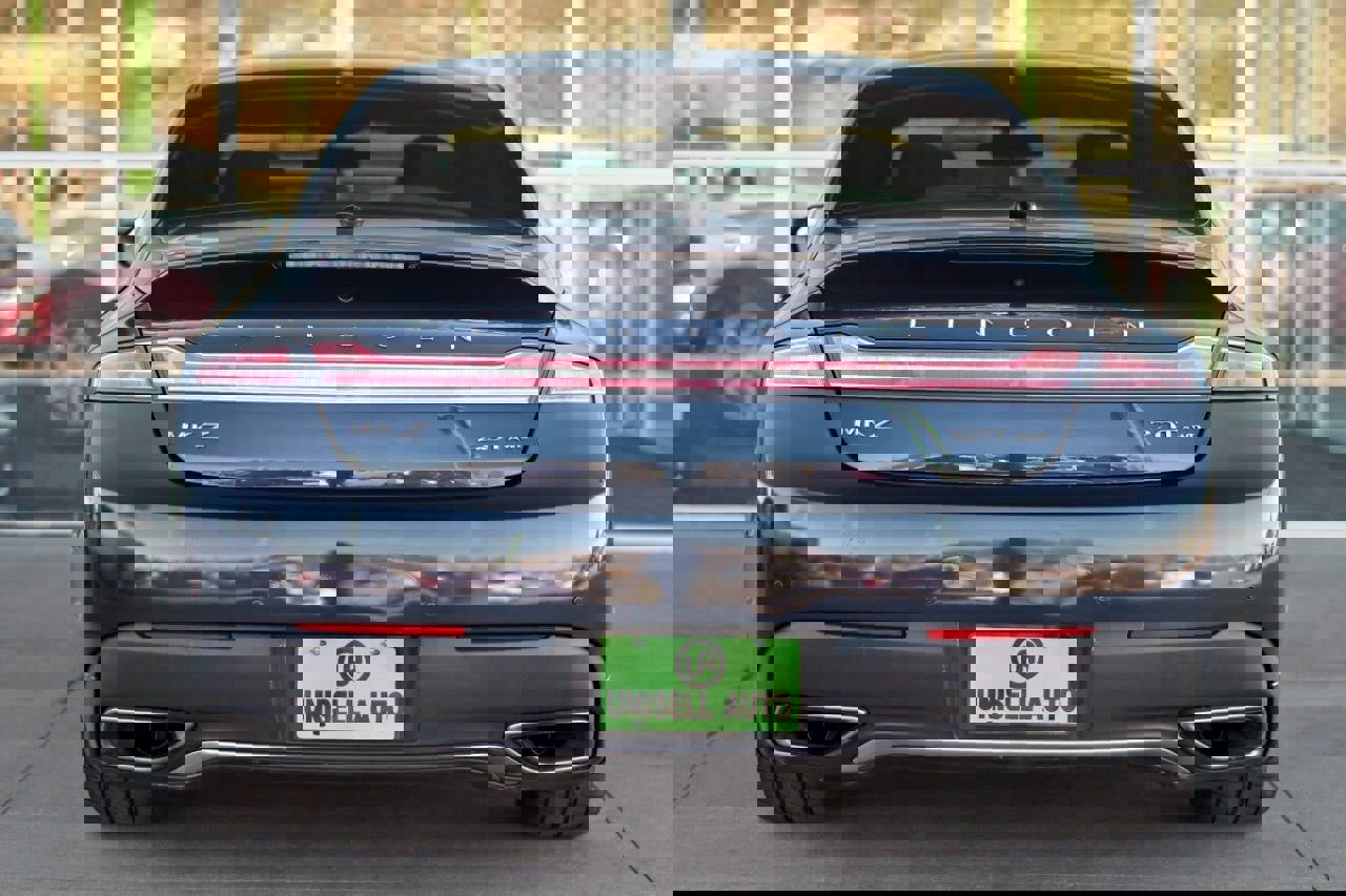 Used 2017 Lincoln MKZ Premiere image 6