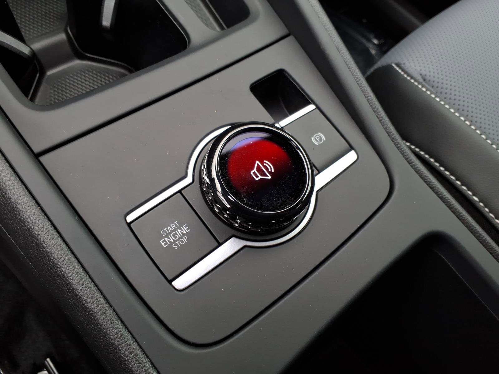 New 2026 Volkswagen Tiguan SE R-Line image 19