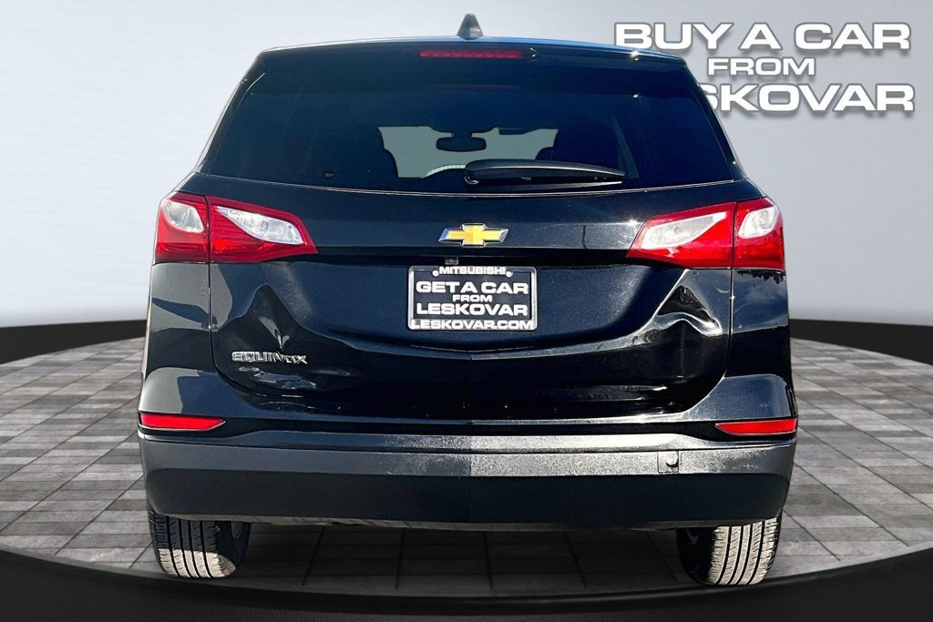 Used 2019 Chevrolet Equinox LS FWD image 4