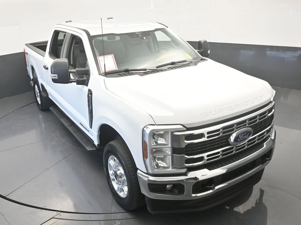Used 2025 Ford F250 XLT image 59