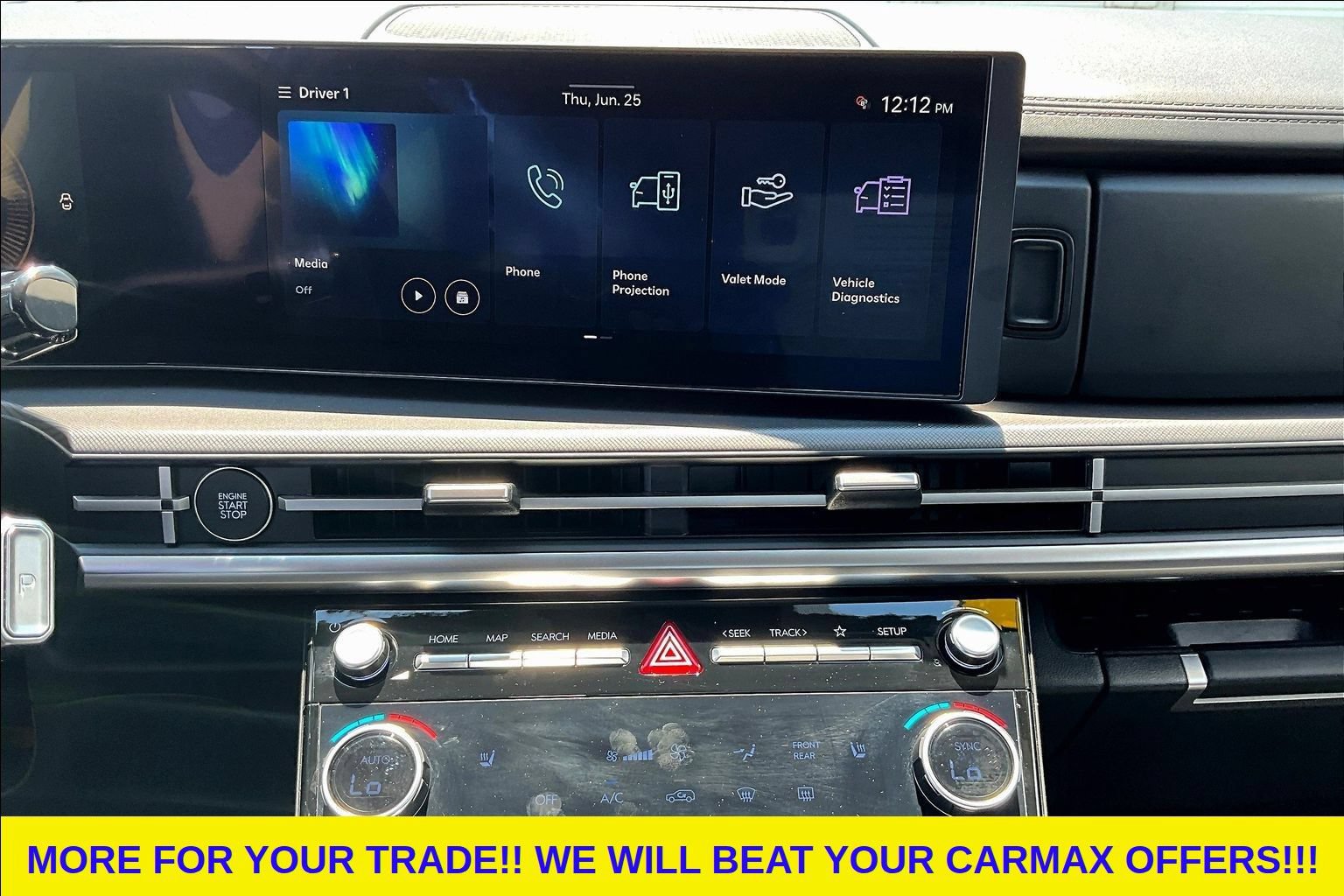Used 2025 Hyundai Santa Fe SEL FWD image 18
