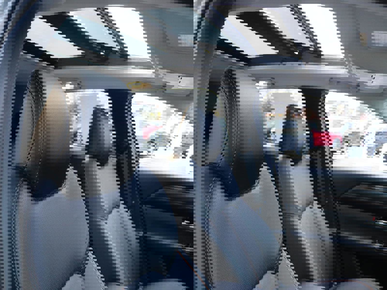 Certified 2025 MAZDA CX-50 AWD 2.5 Hybrid w/ Premium Pkg image 7