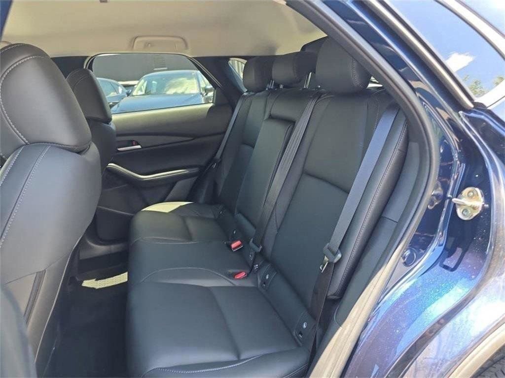 New 2025 MAZDA CX-30 AWD 2.5 S w/ Select Sport Pkg image 7