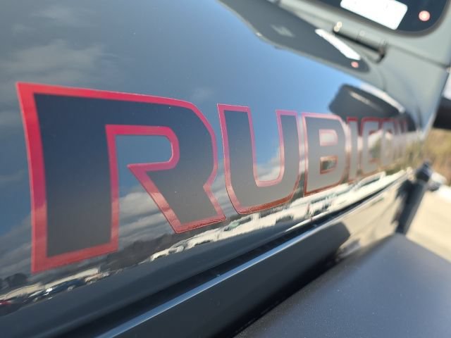 Used 2025 Jeep Gladiator Rubicon AWD/4WD image 9
